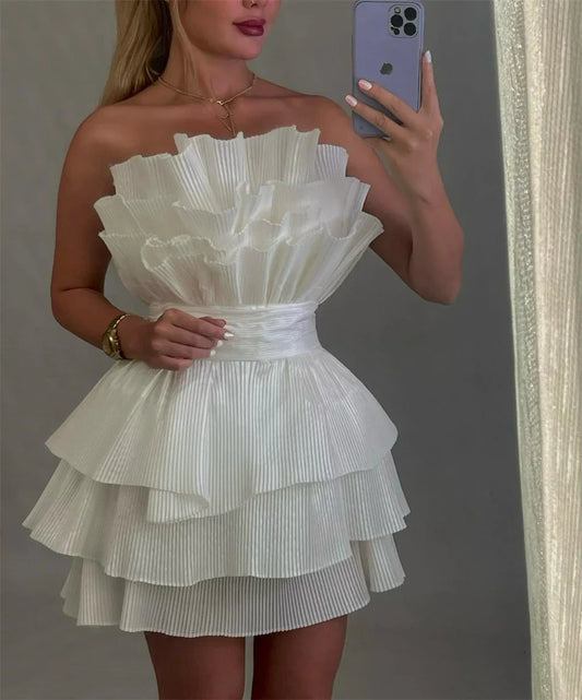 A line Strapless Tiered Short Homecoming Dress Party Gown