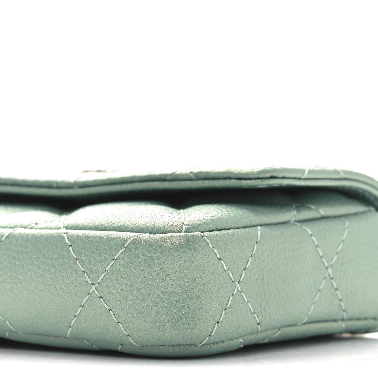 Iridescent Caviar Quilted Pearl On Top Coin Purse With Chain Light Green
