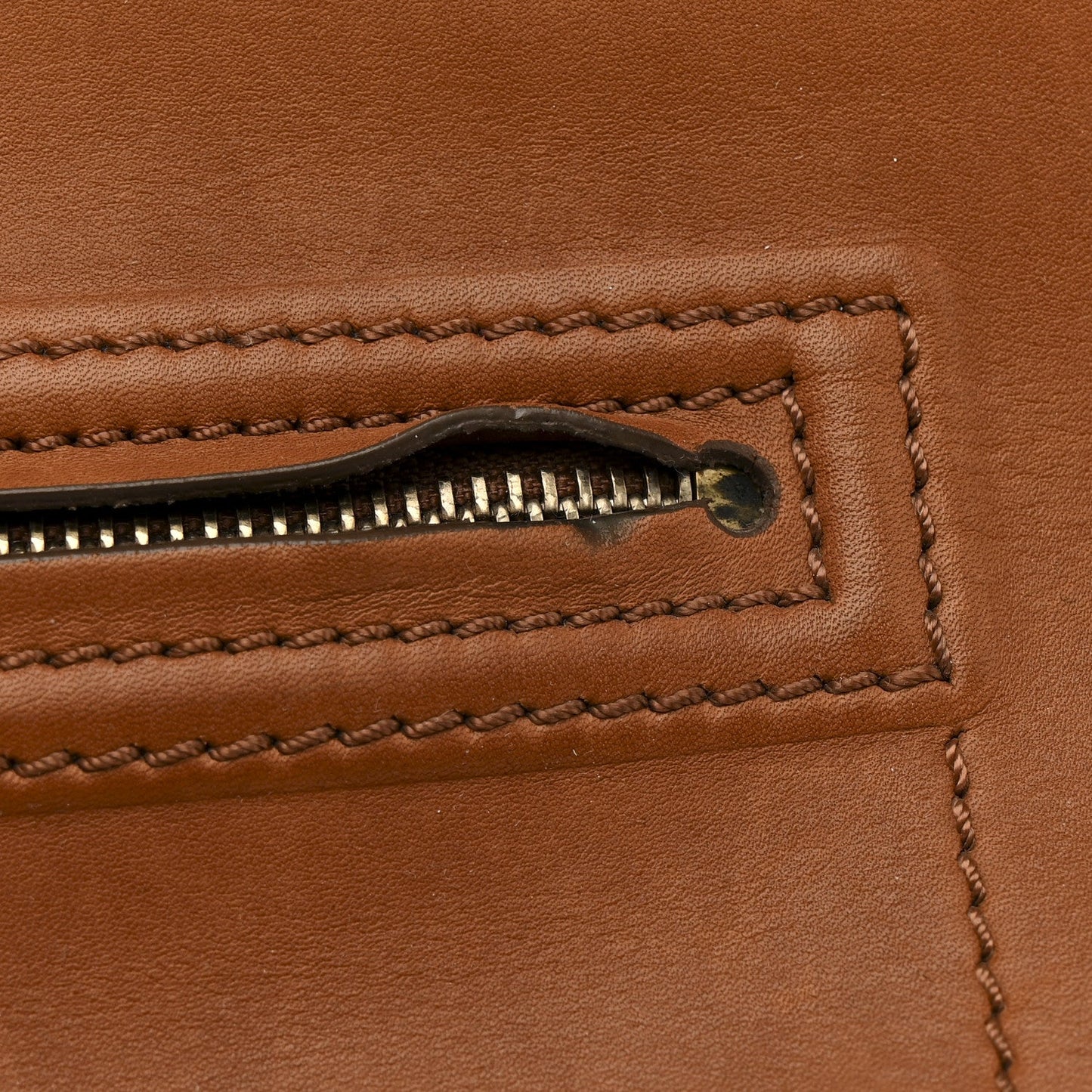 Natural Calfskin Medium Phantom Luggage Tan