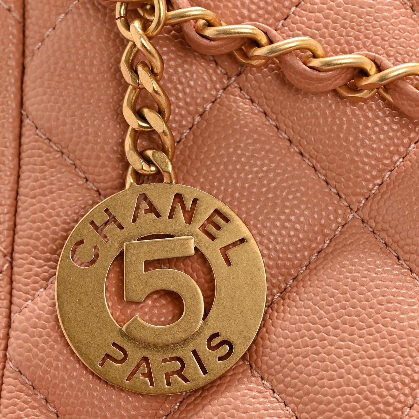 Caviar Quilted Wavy CC Hobo Beige