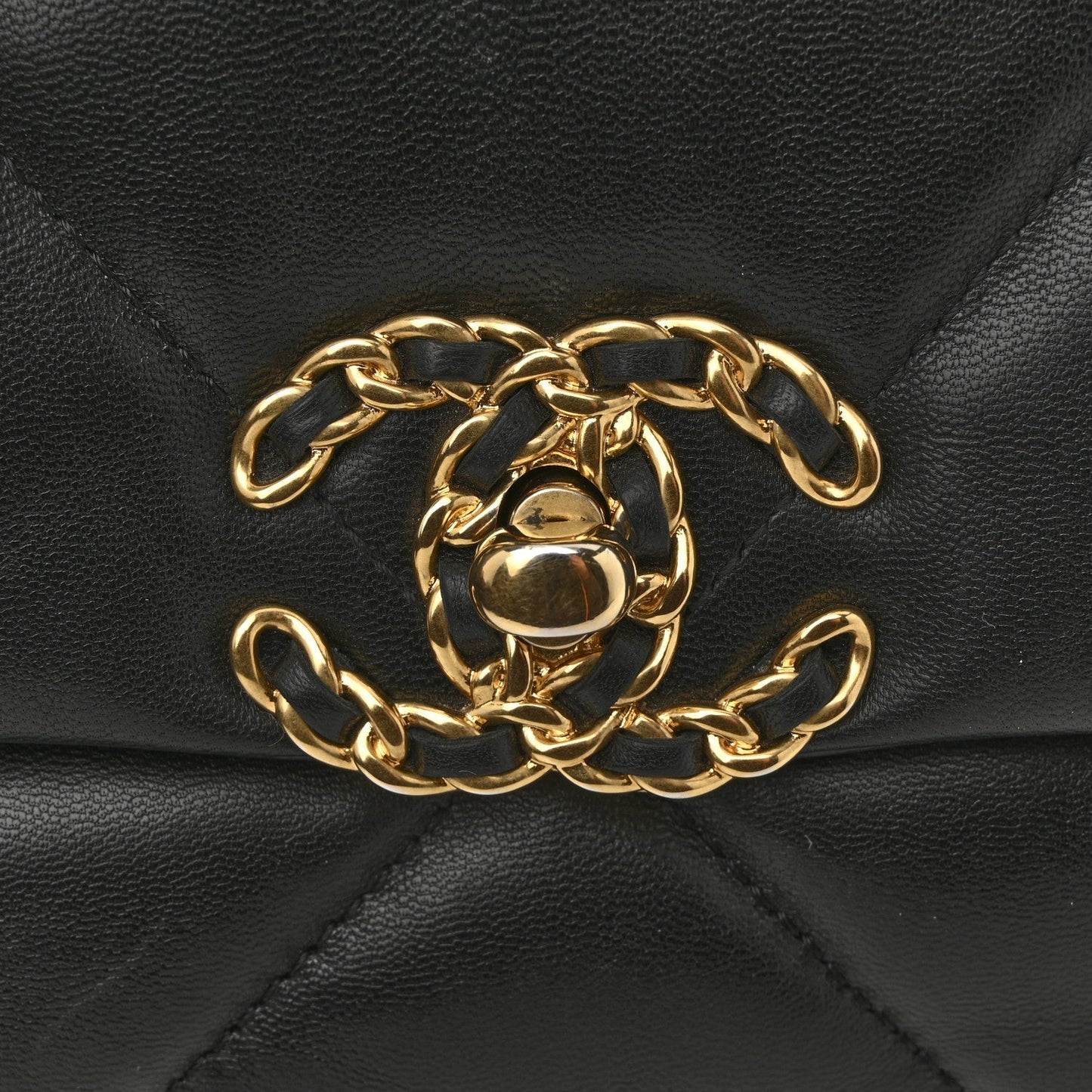 Lambskin Quilted Medium Chanel 19 Flap Black