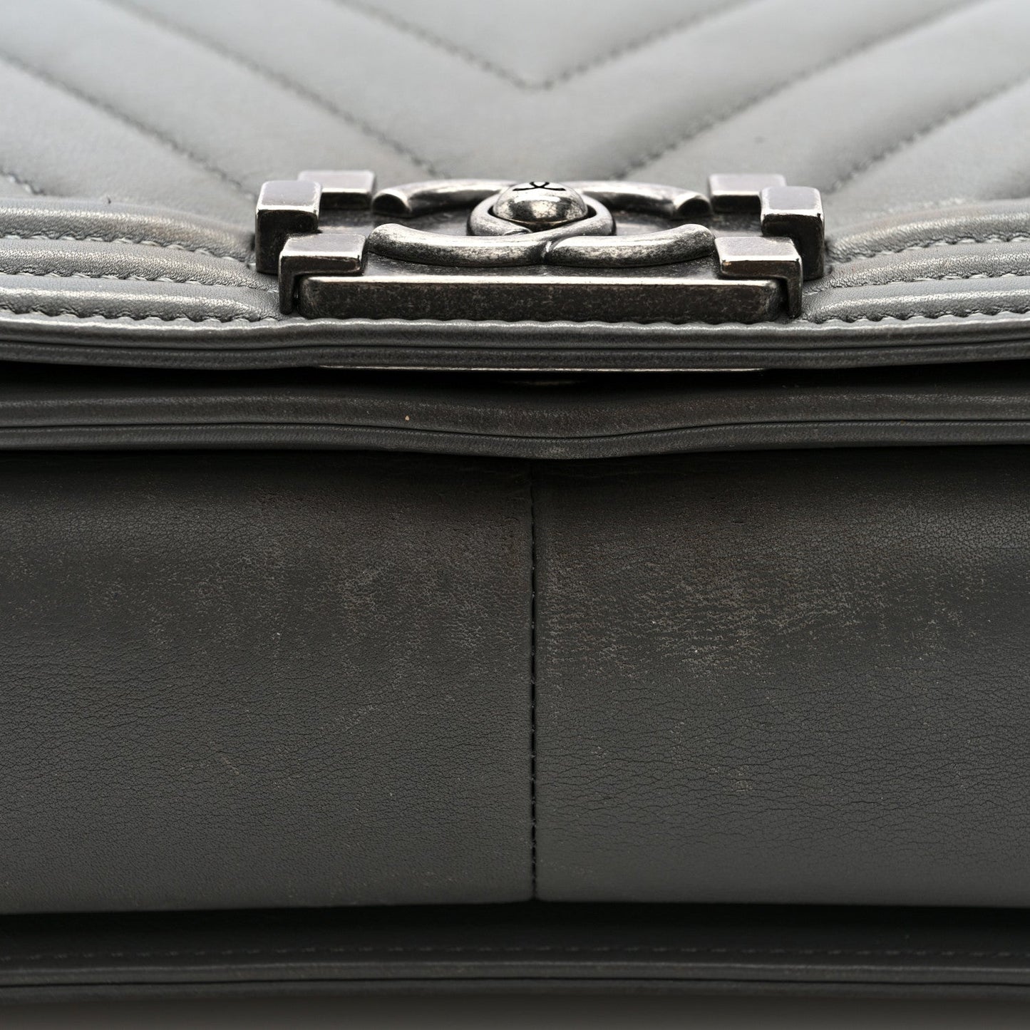 Lambskin Chevron Quilted Medium Boy Flap Grey