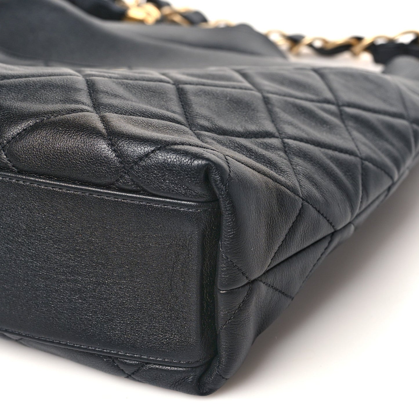 Calfskin Quilted Close To Me Hobo Black