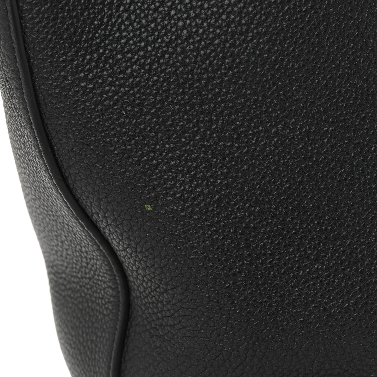 Grained Calfskin Triomphe Medium Cabas Anais Black