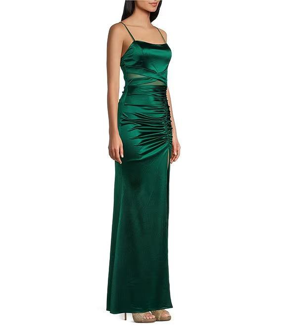 Parallel crepe seam side slit long evening dress