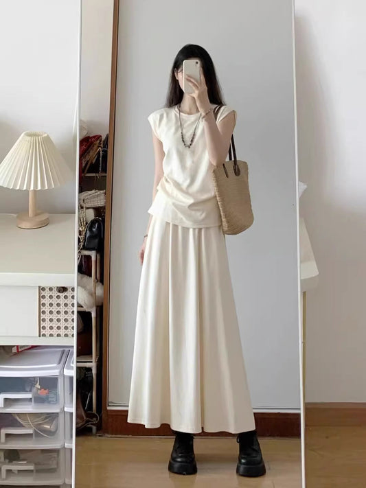 A complete set of fashionable sleeveless tops, long skirts, casual suits and skirts R0498