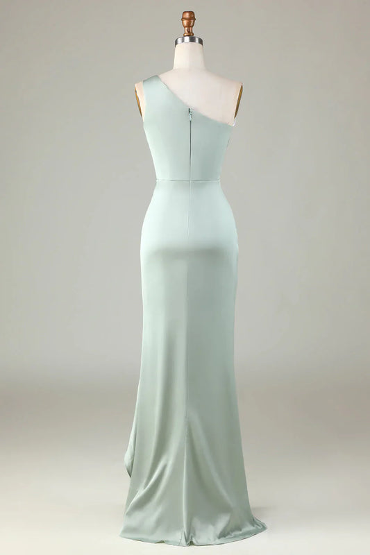 A shoulder matcha bridesmaid dress with ruffled edges