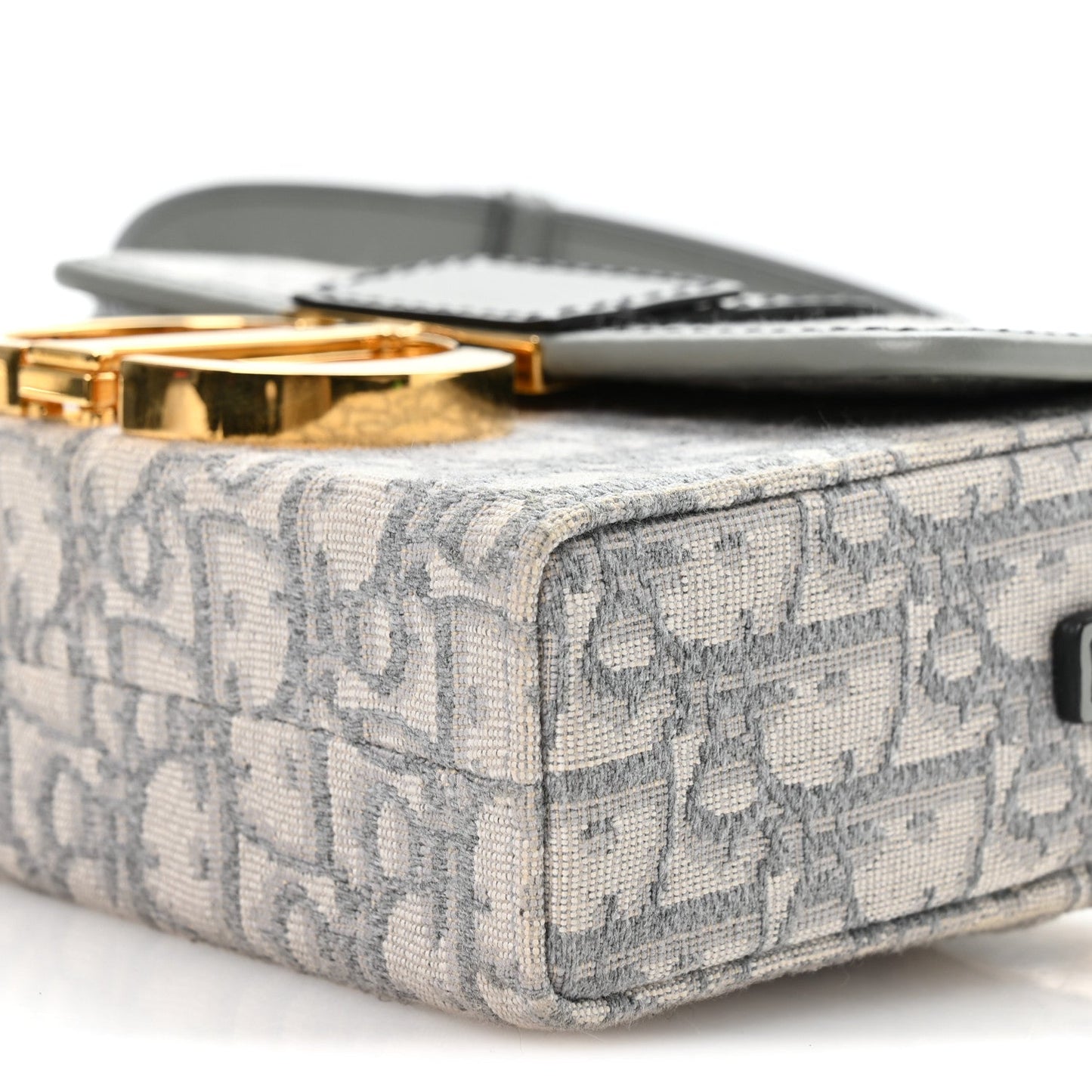 Oblique 30 Montaigne Box Bag Grey