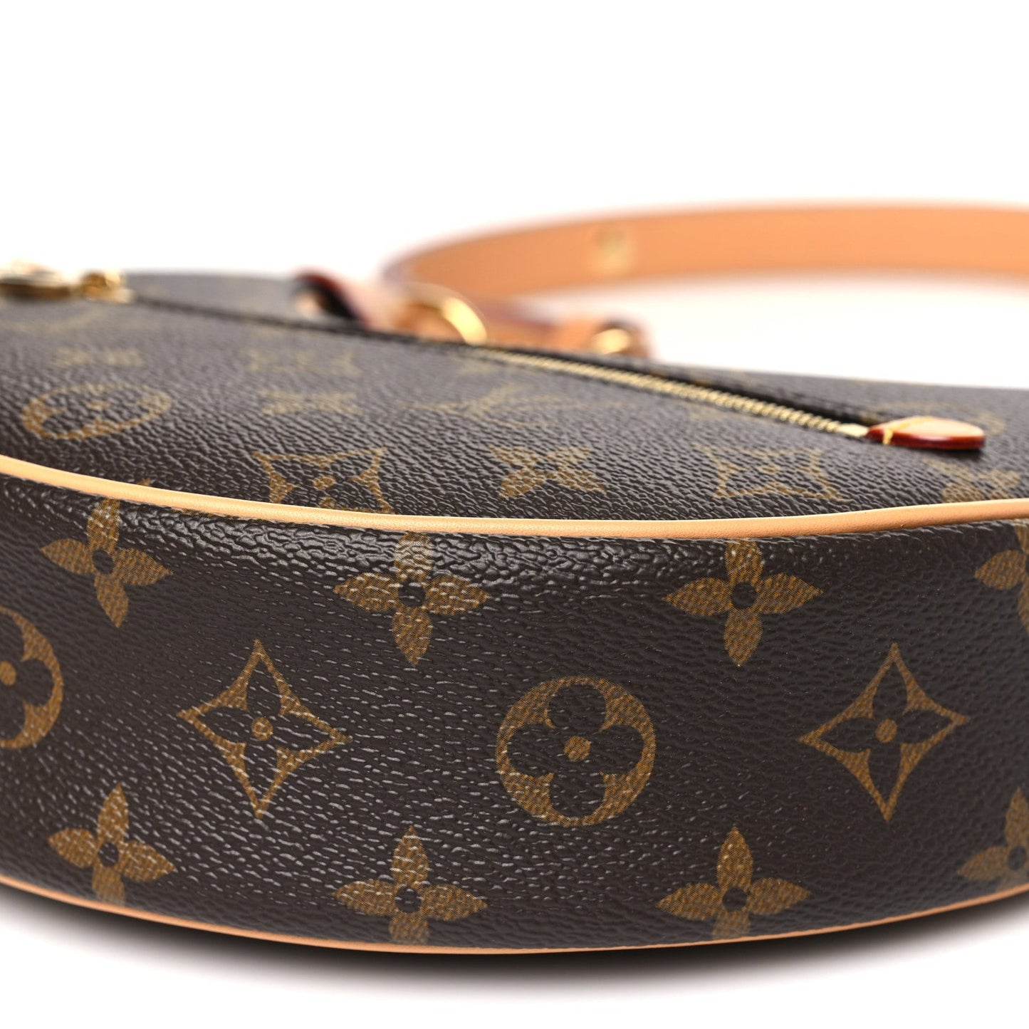 Monogram Loop