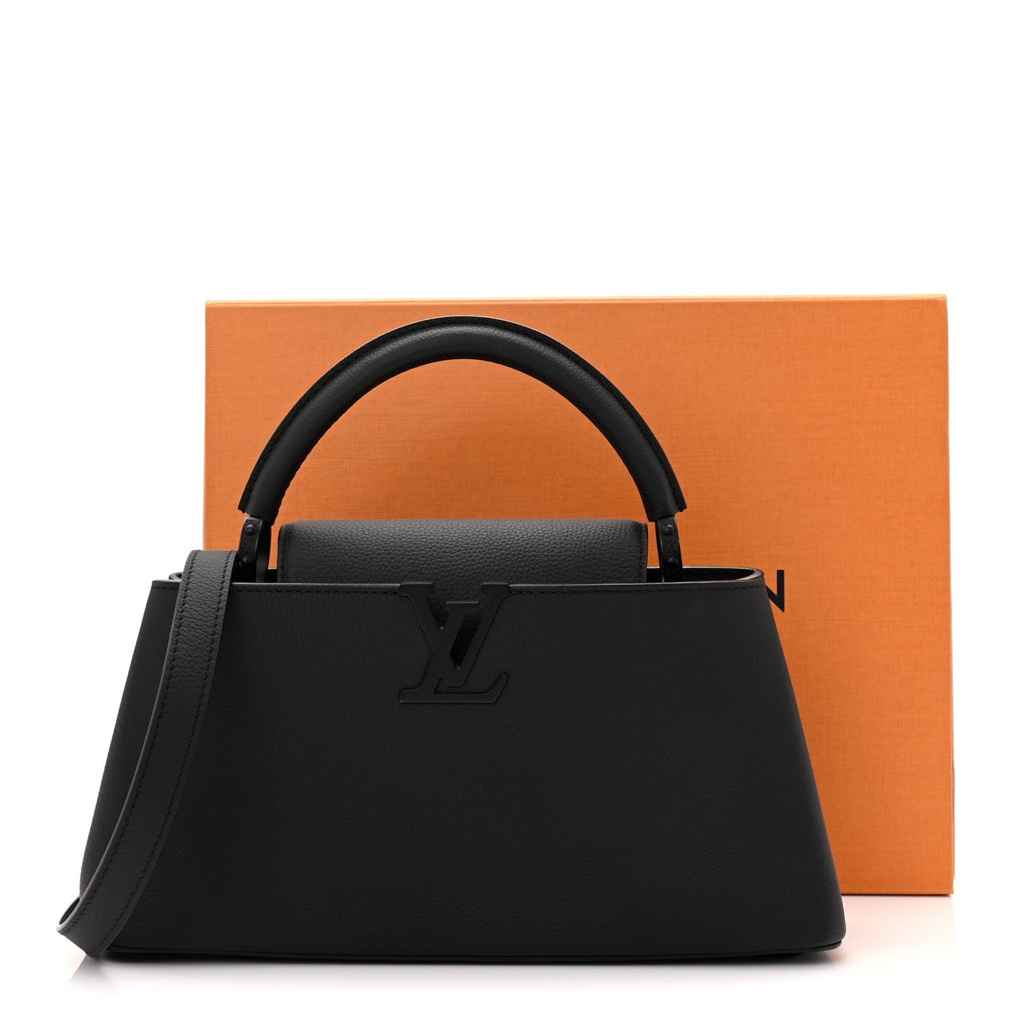 Taurillon Capucines East West MM Matte Black