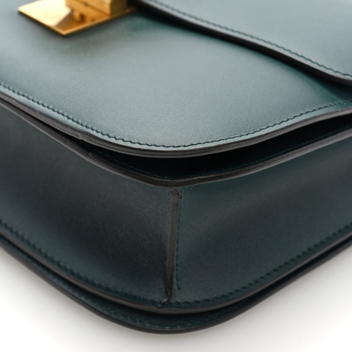 Box Calfskin Medium Classic Box Flap Bag Amazone