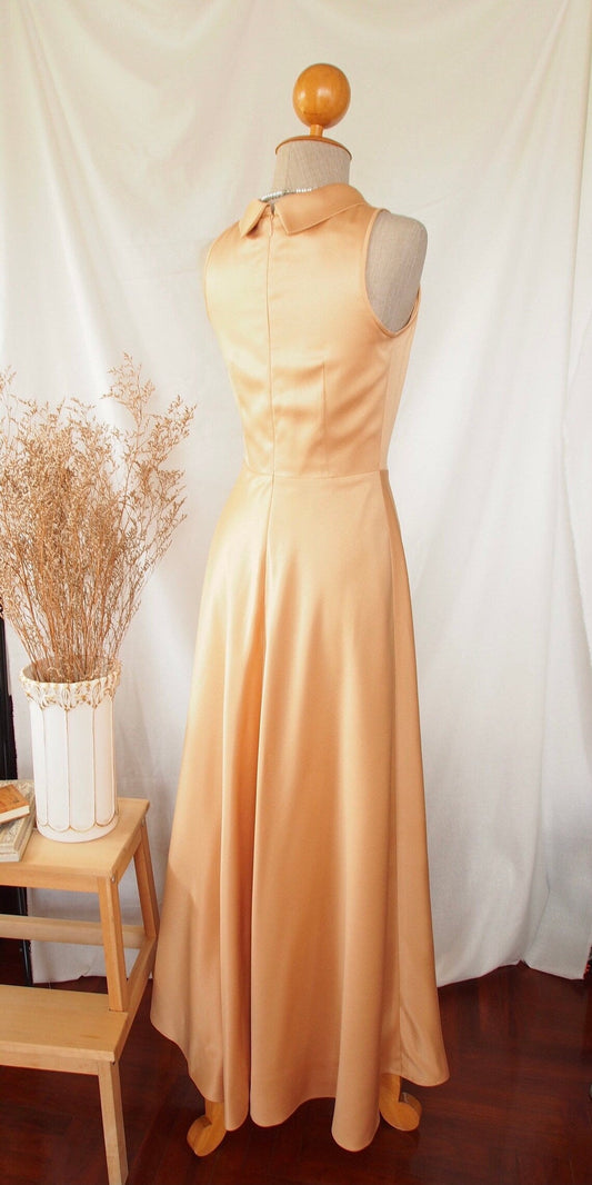- High neck sleeveless off shoulder bow decoration and floor length Prom dress