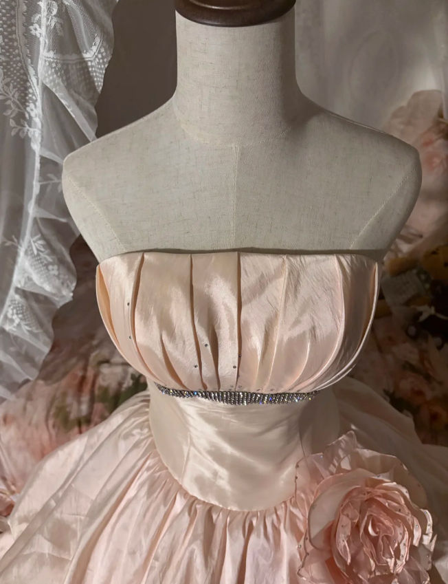 Princess Nude Pink Strapless 3D Floral Satin Train Ball Gown Evening Dresses Sweet 16 Dresses