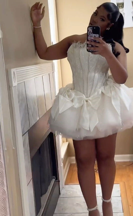 Sexy Ball Gowns Strapless White Tulle Short Summer Birthday Dress Hoco Dress Birthday Outfit 18Th Birthday Mini Prom Dresses