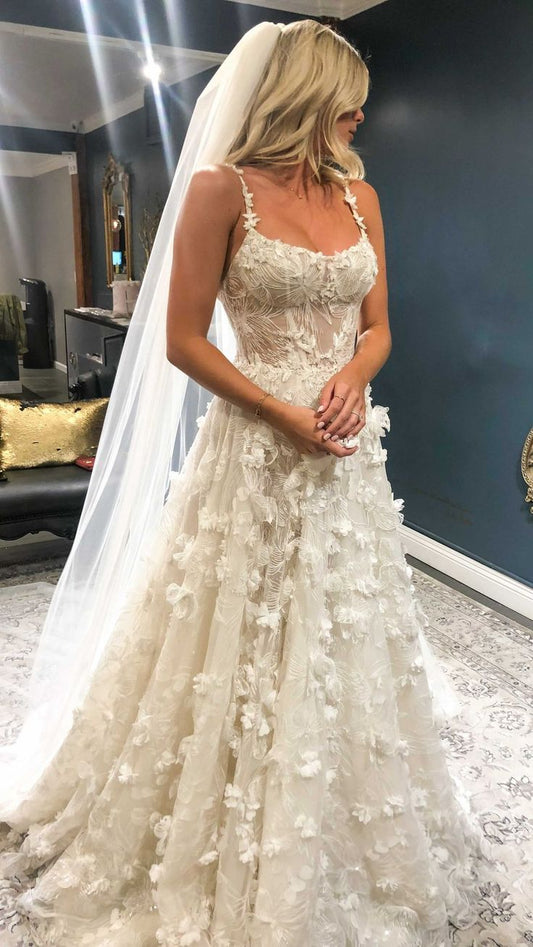 3D Flowers Appliques Long Wedding Dress Princess Bridal Gown