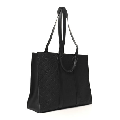 Taurillon Monogram Sac Plat 24H Black