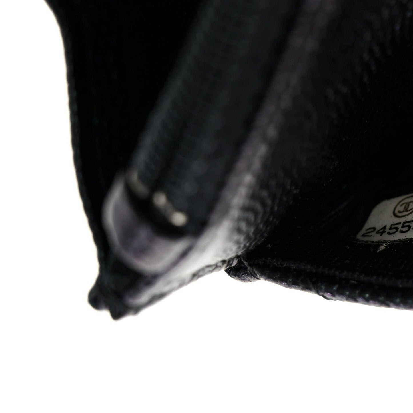 Iridescent Caviar Chevron Quilted Wallet On Chain WOC Black