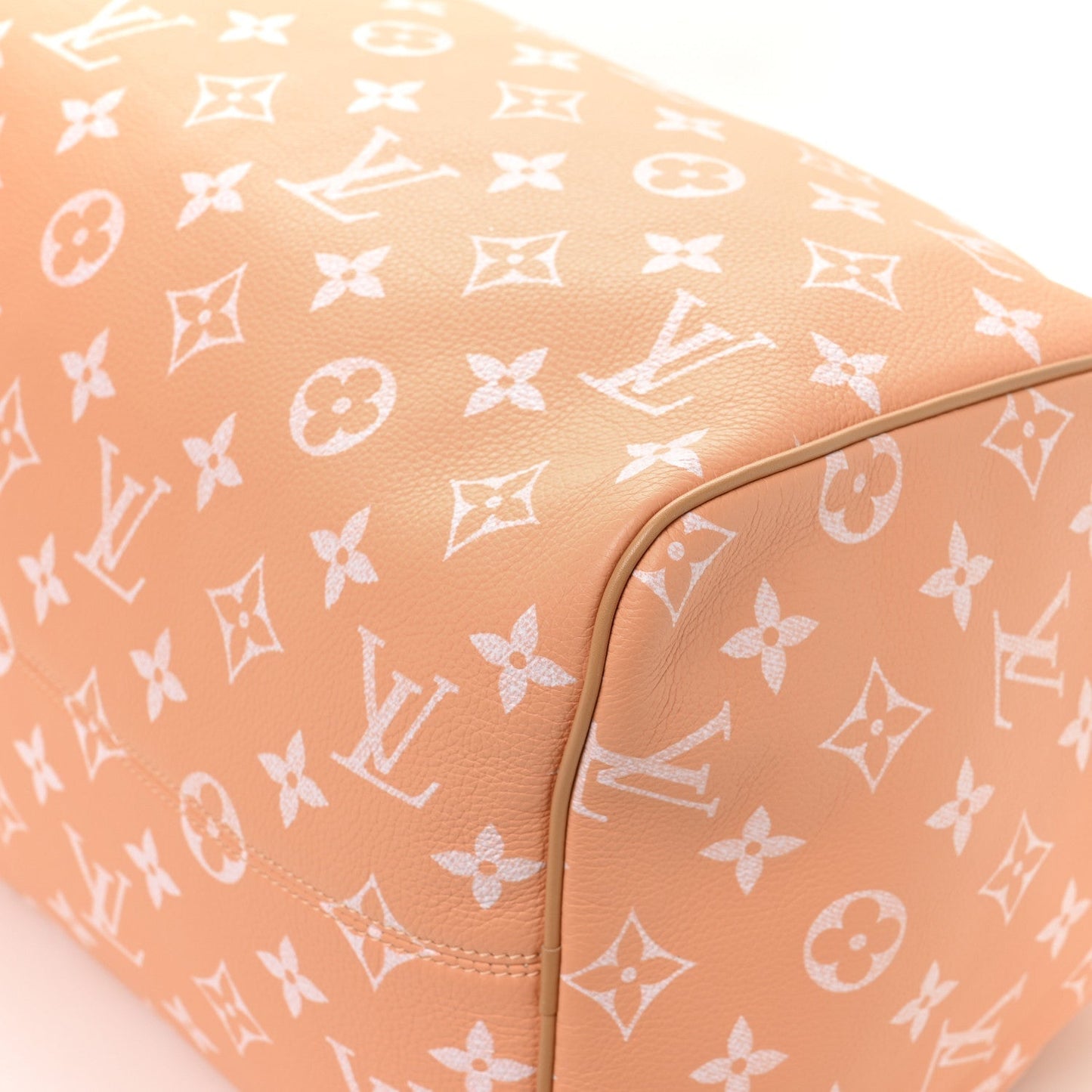 Calfskin Monogram Speedy P9 Bandouliere 40 Summer Peach