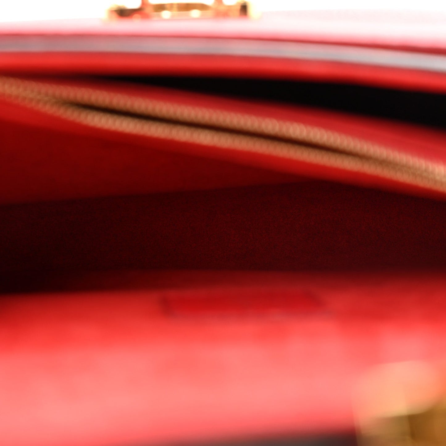 Monogram Victoire  Cherry