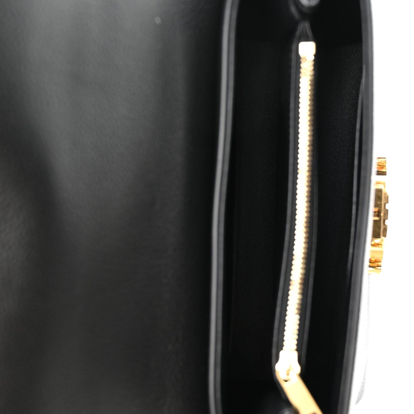 Smooth Satinated Calfskin Teen Nino Black