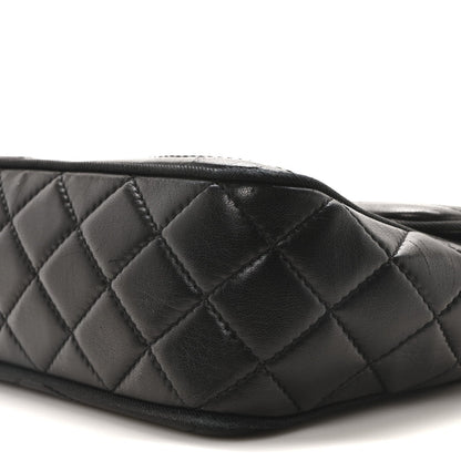 Lambskin Scallop Quilted Medium Pagoda Flap Black