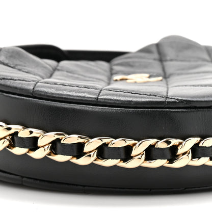 Lambskin Quilted Chain Around Pouch Black