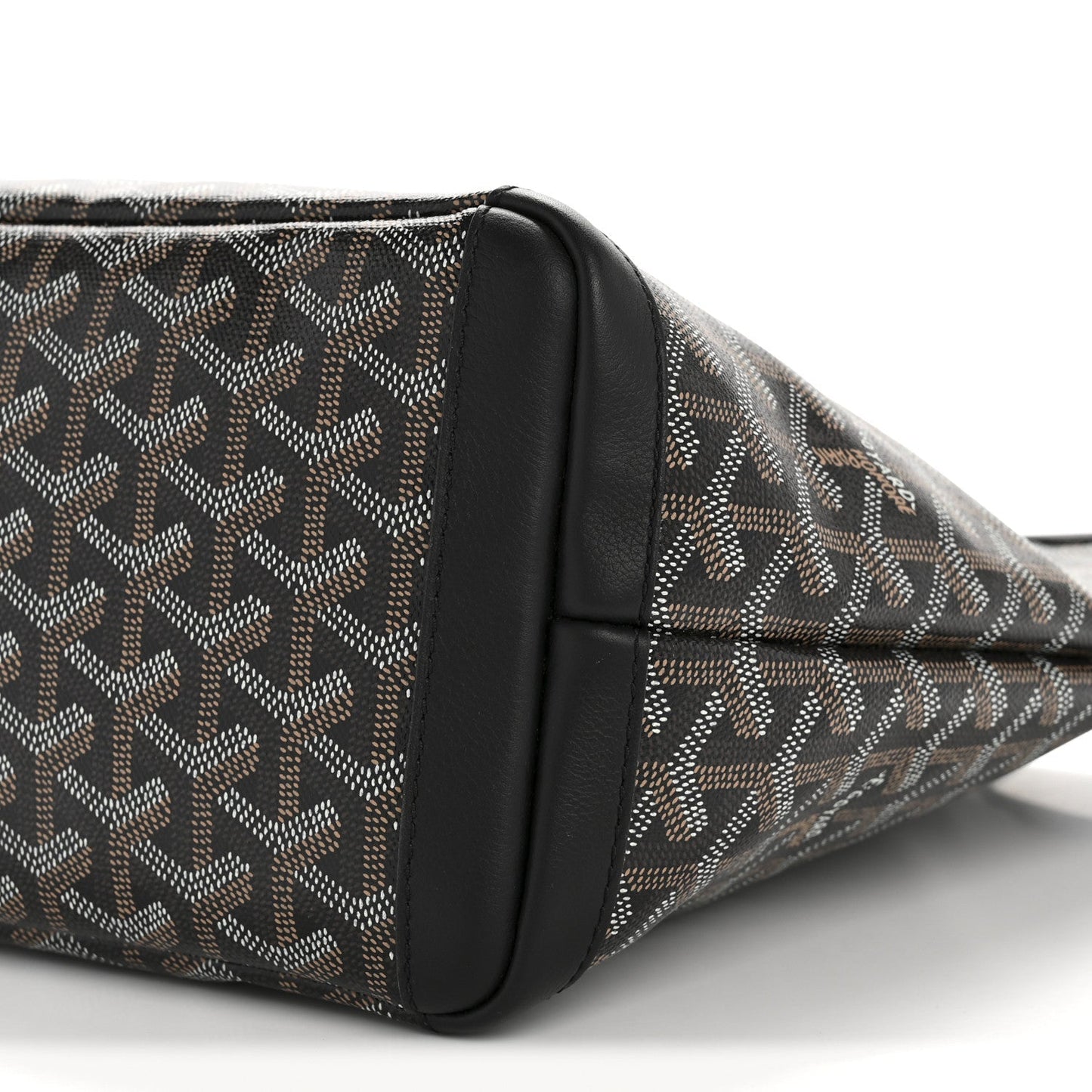 Goyardine Artois PM Black