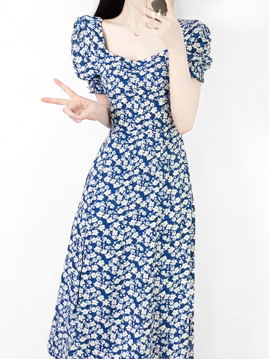 2025 Summer New French Square Neck Blue Temperament Floral Holiday Platycodon Dress R0945