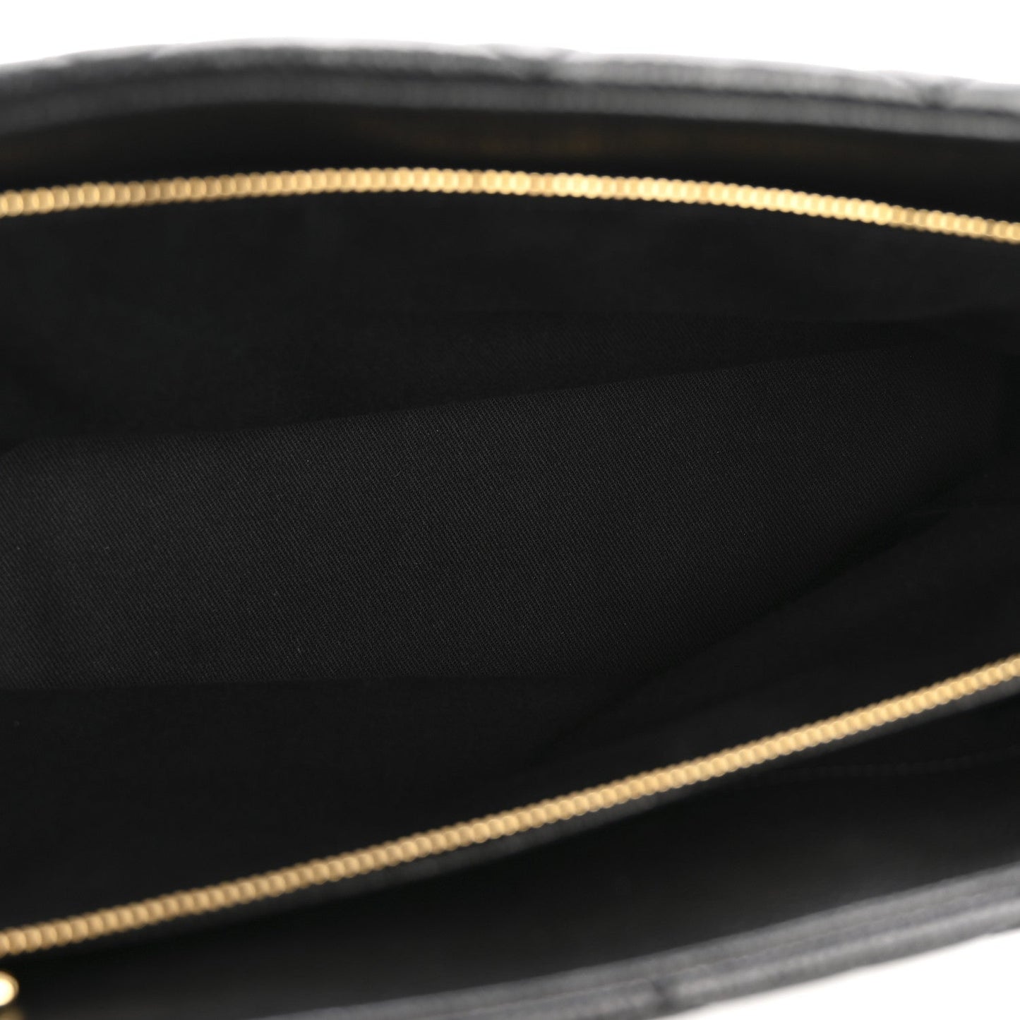 Caviar Quilted CC Timeless Soft Tote Black