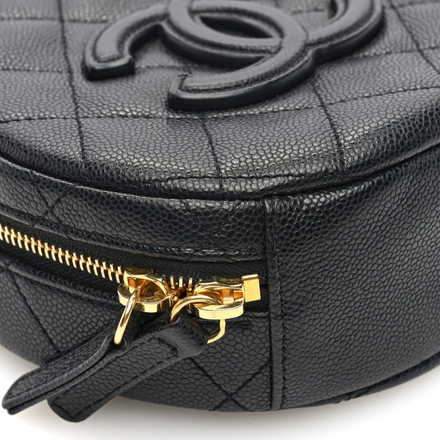 Caviar Quilted Small Round Vanity With Chain  Black