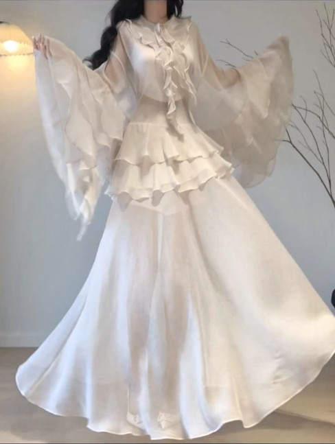 2025 unique and beautiful small suit Qianjinfeng chiffon top skirt high-end small dress two-piece suit R0412