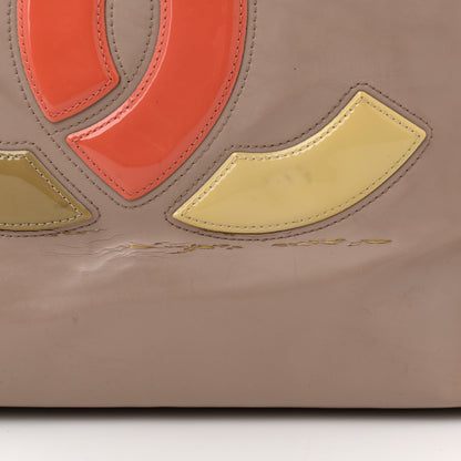 Vinyl Large Lipstick Tote Dark Beige