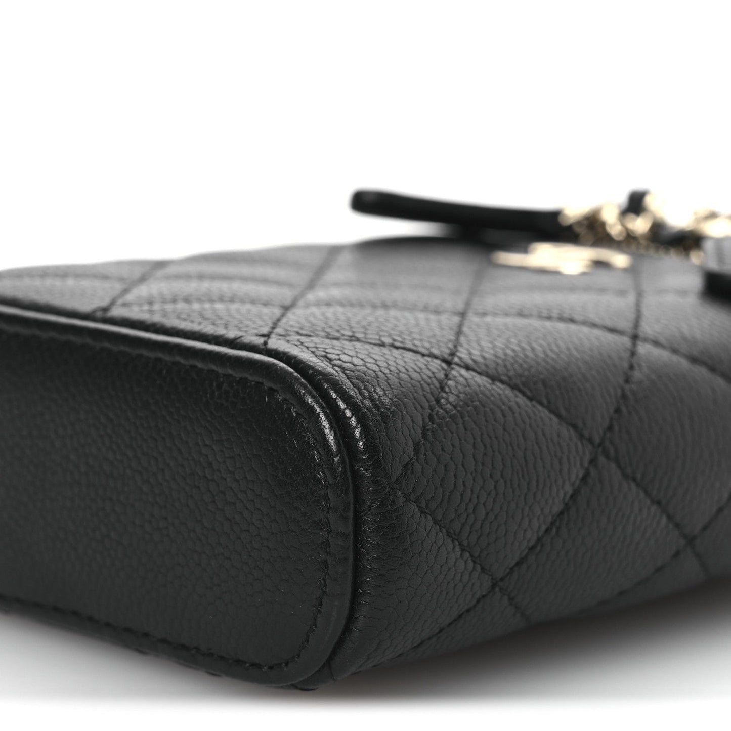 Caviar Quilted Small Vertical Coco Beauty Vanity Case With Chain Black