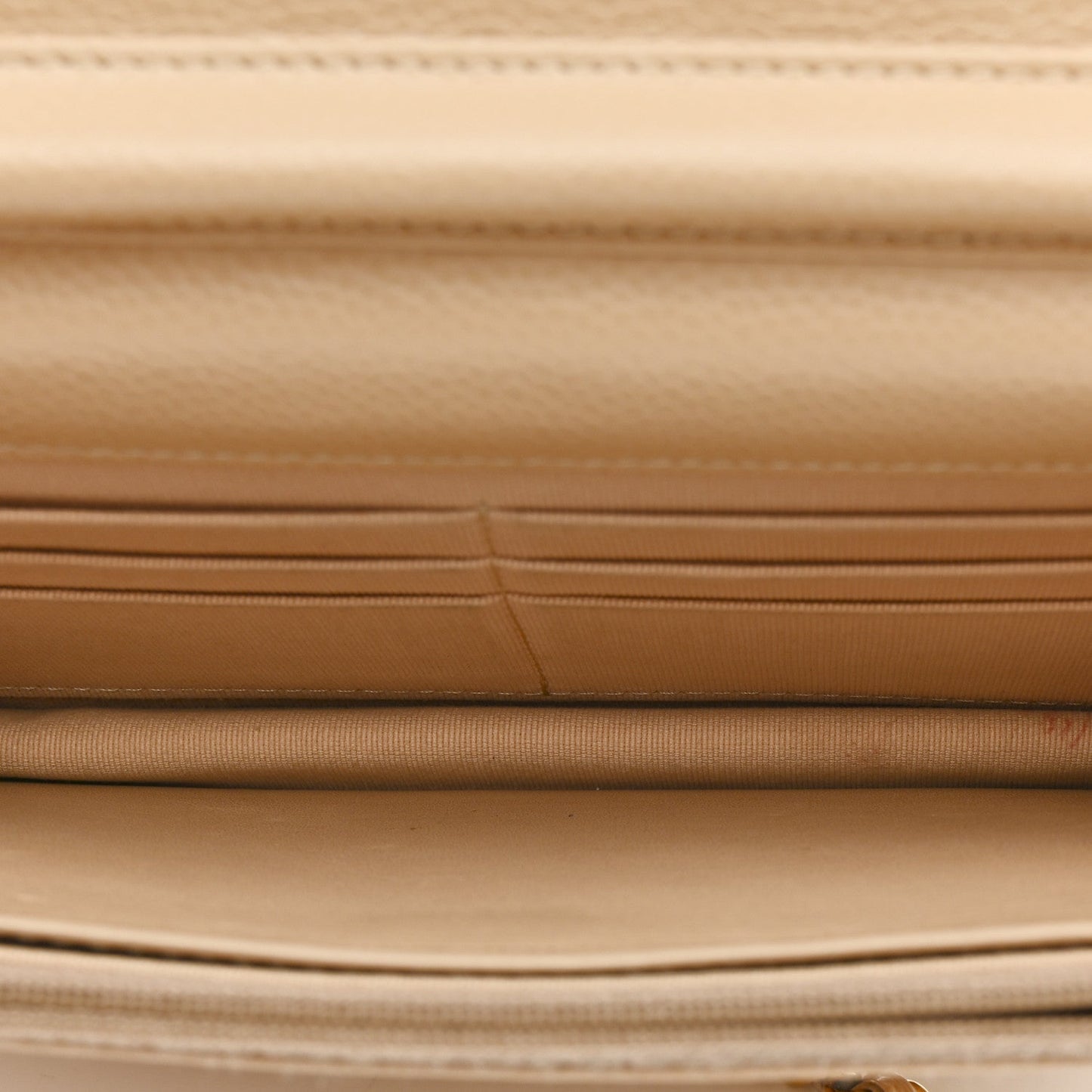 Caviar Quilted Wallet On Chain WOC Beige