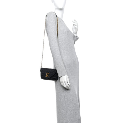 Calfskin New Wave Chain Pochette Black