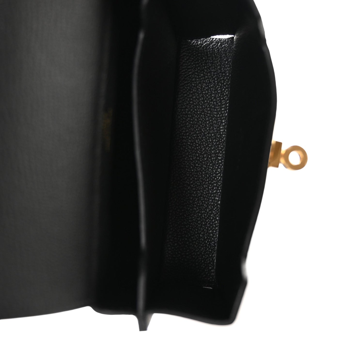 Epsom Kelly Multi Pocket Pochette To Go Black