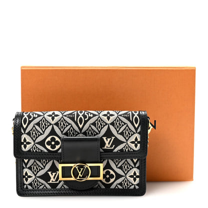 Jacquard Since 1854 Dauphine Chain Wallet Grey