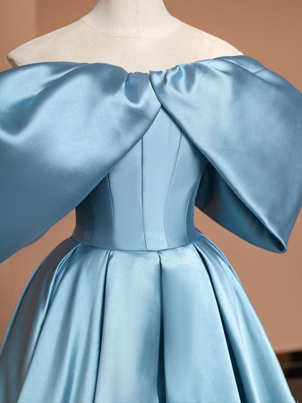 Light blue off-the-shoulder fitted waist long ball gown R8495
