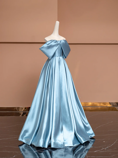 Light blue off-the-shoulder fitted waist long ball gown R8495