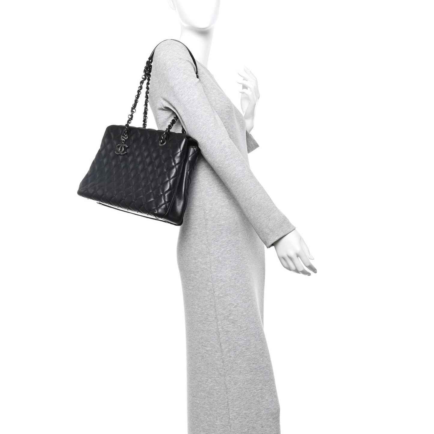 Caviar Quilted Small City Shopping Tote Black
