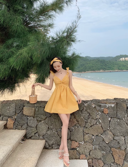 2025 new Sanya holiday beach dress short sling holiday short dress small slim dress R0203