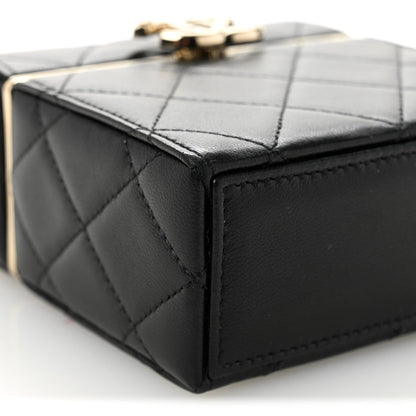 Lambskin Quilted Small Box With Chain Black