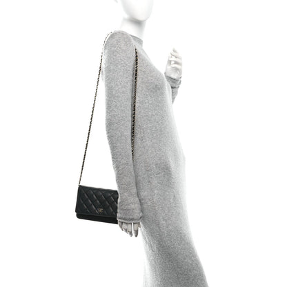 Caviar Quilted Wallet on Chain WOC Black