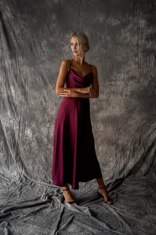 - Thin shoulder strap satin scarf collar backless long Prom dress