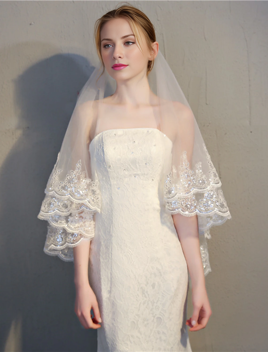 - Two layer Classic Style/Lace Sticked Lace Wedding Dress with Fingertip Stickers/Maillette 33.46 inch (85cm) Lace/sheer/drape dress, leaving a deep impression on 2026