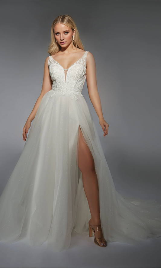 Lace chiffon deep V-neck backless lace decal wedding dress