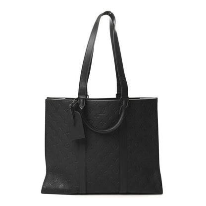 Taurillon Monogram Sac Plat 24H Black