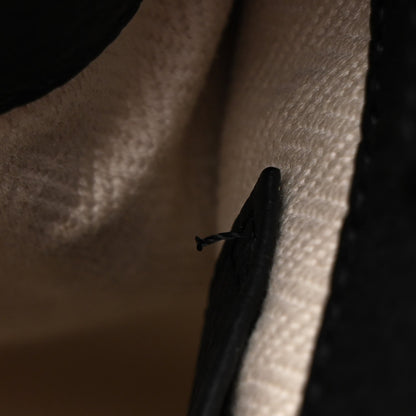 Matte Grained Calfskin Soft Margaux 12 Black