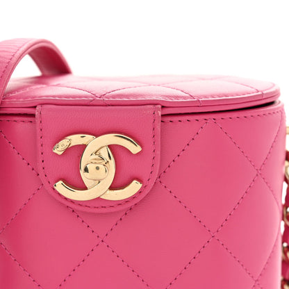 Lambskin Resin Elegant Chain Vanity Case Dark Pink