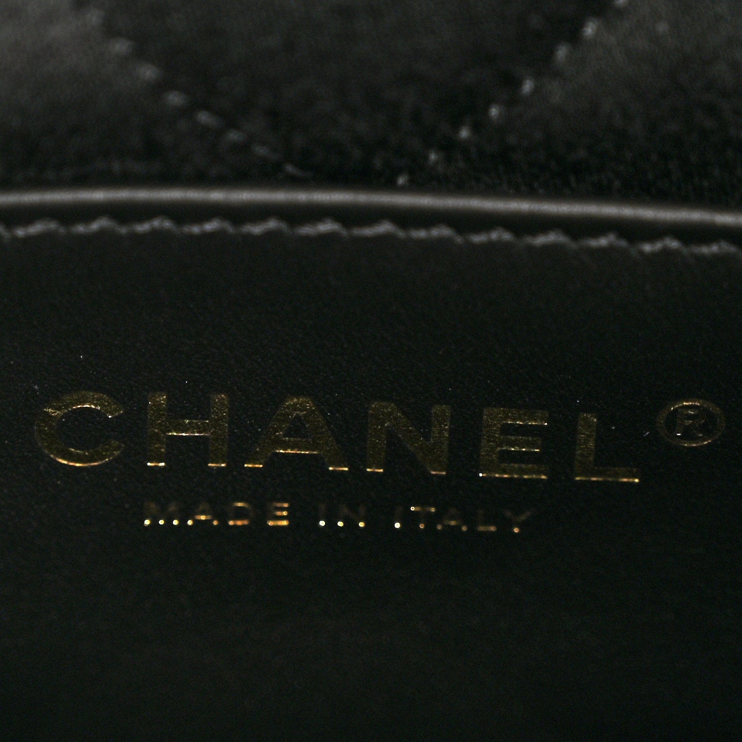 Shiny Calfskin Quilted Mini Chanel 22 Black